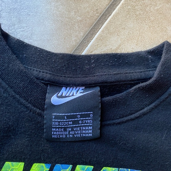 Nike sweatshirt and pants matching set size 6-7 - Picture 4 of 7